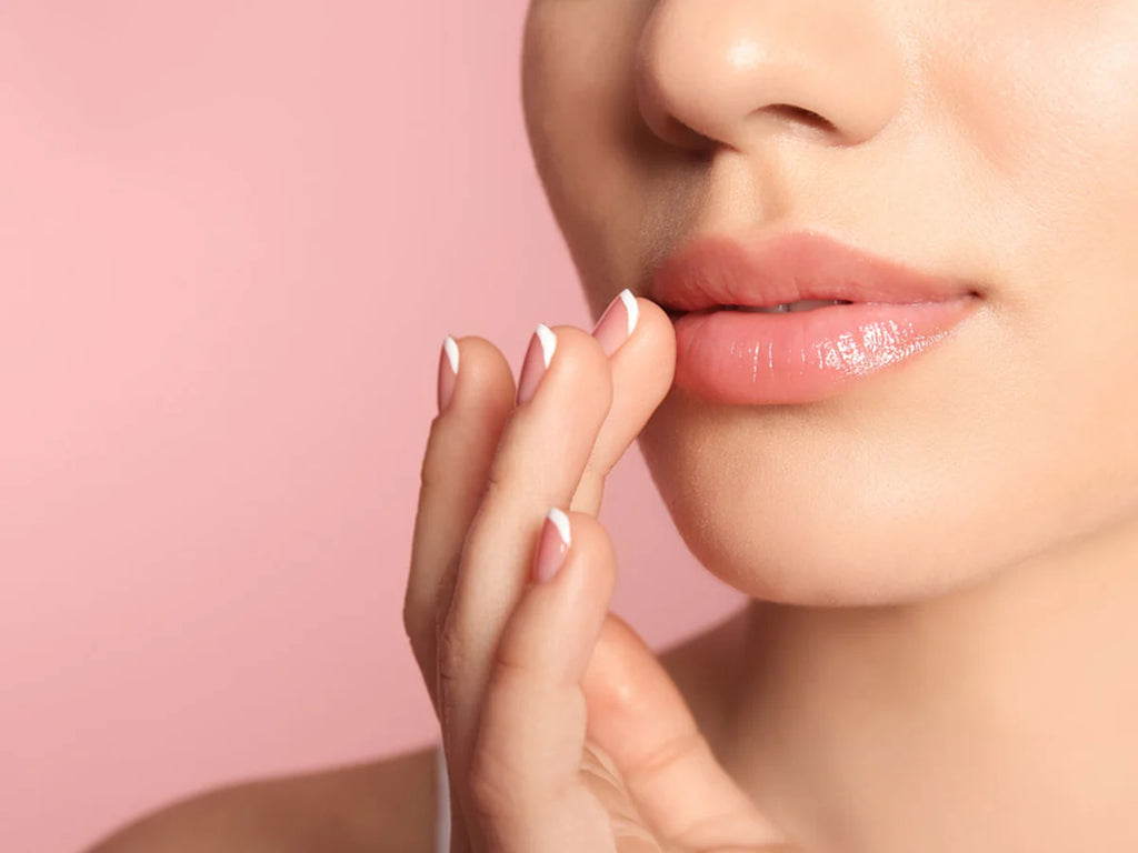 Collagen Lip Balm: The Ideal Companion for Your Nighttime Skincare Routine