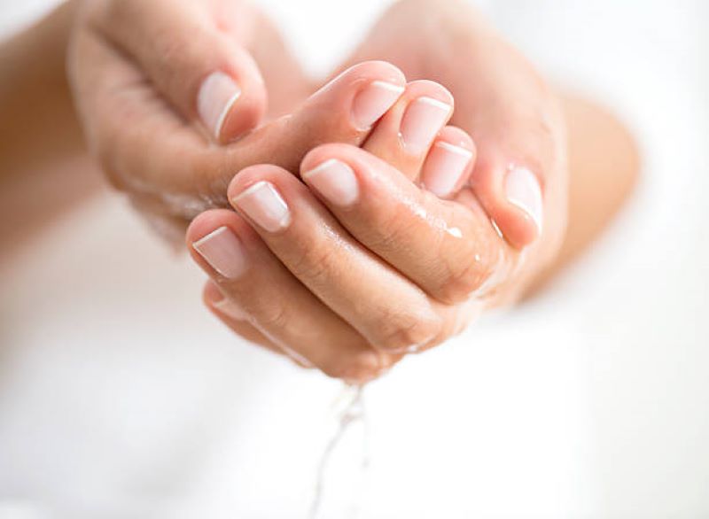 The Hydration Illusion: Why Drinking Water Won't Save Your Skin